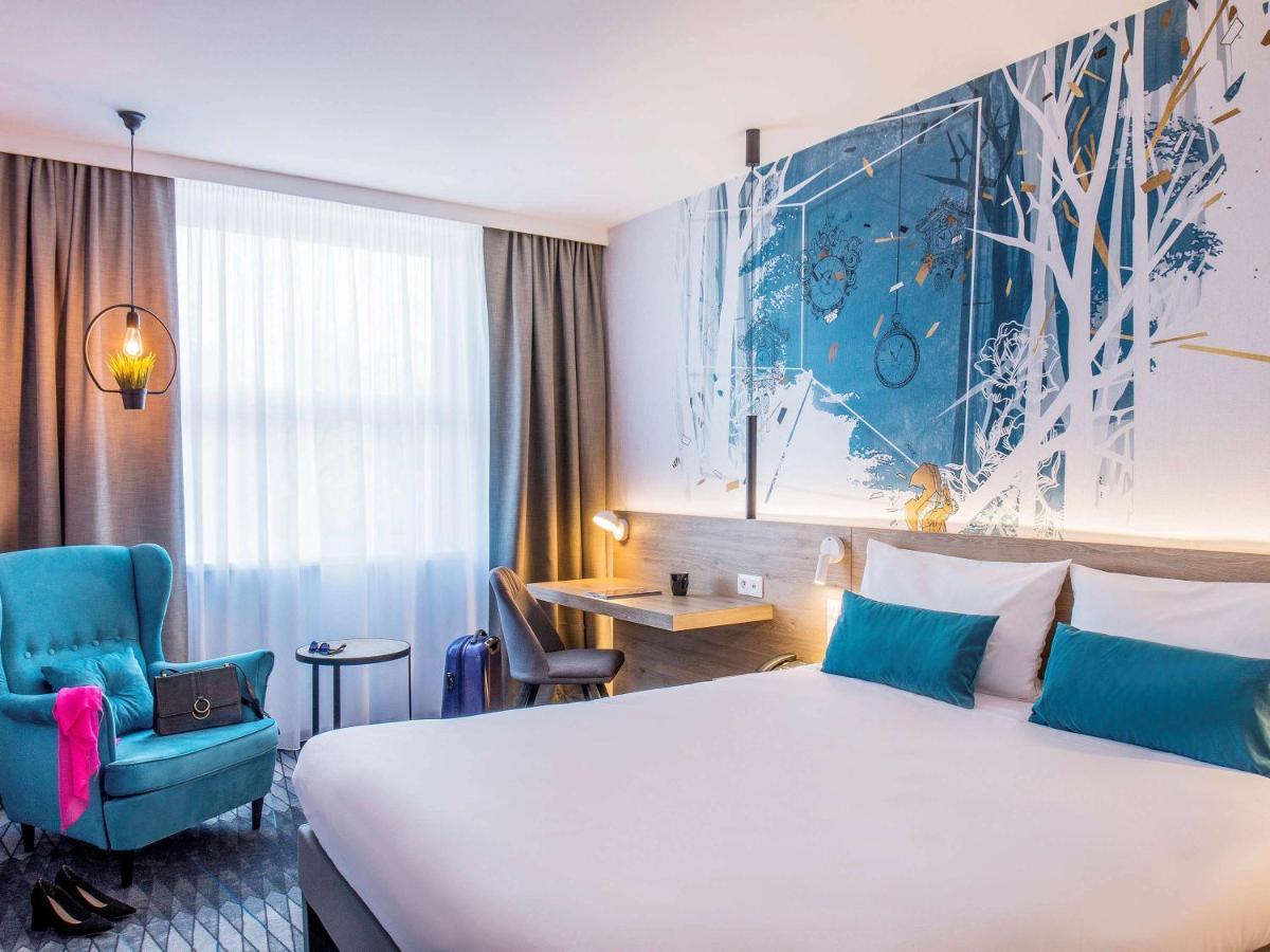Отель Ibis Styles Krakow East Экстерьер фото
