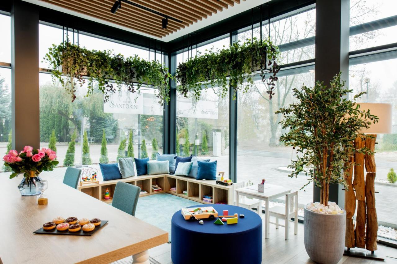 Отель Ibis Styles Krakow East Экстерьер фото