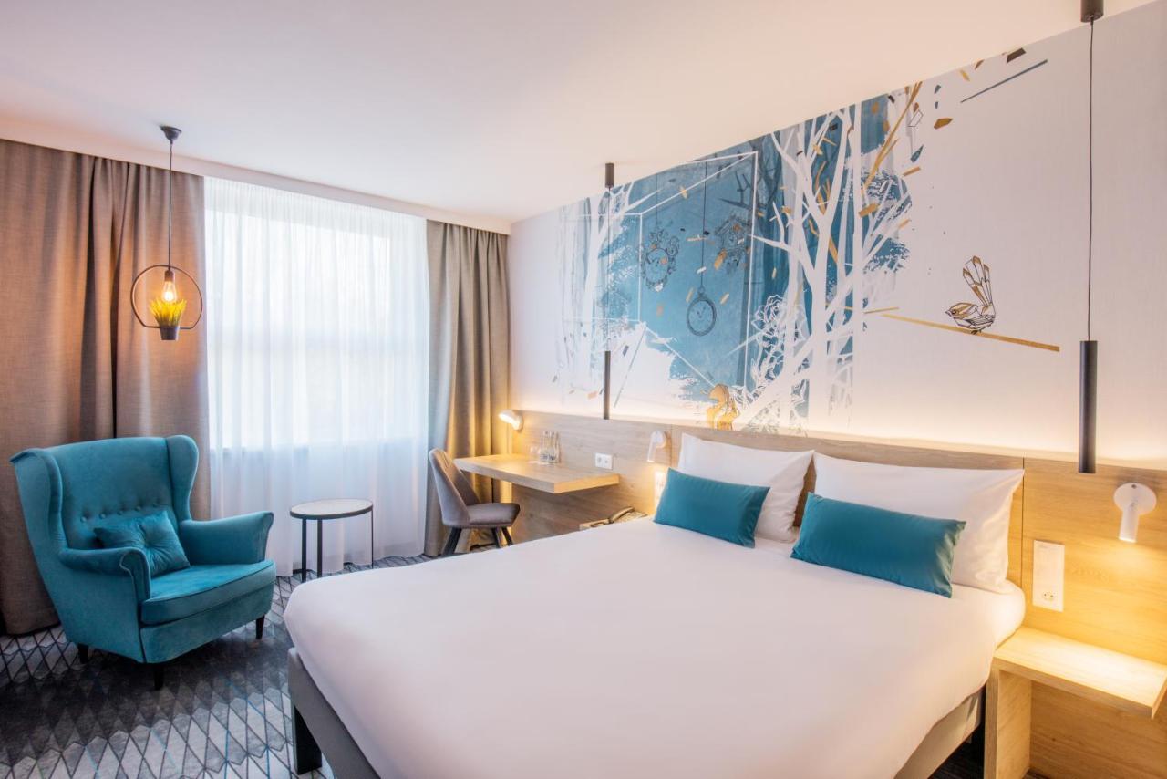 Отель Ibis Styles Krakow East Экстерьер фото